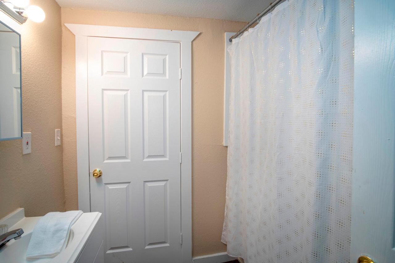 Cozy Downtown Guest House 2Br/1Ba Sleeps 8 San Antonio Buitenkant foto